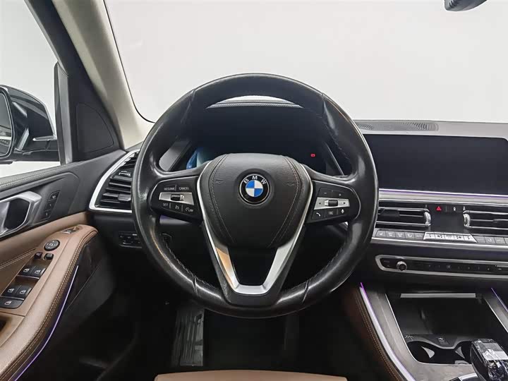 Фото 11 - BMW X5