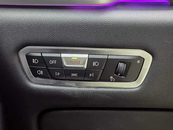 Фото 21 - BMW X5