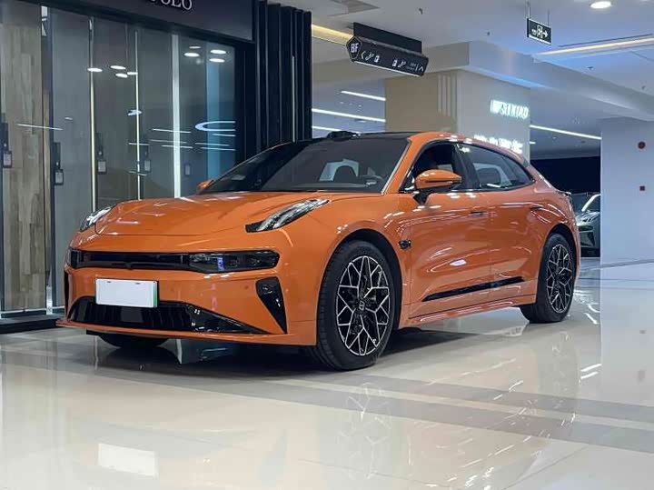 Фото 1 - Zeekr 001