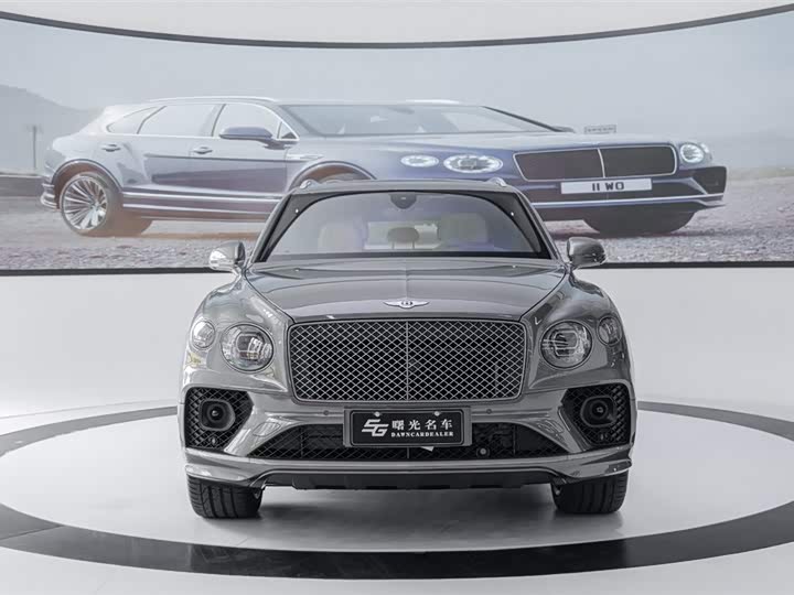 Фото 2 - Bentley Bentayga Hybrid