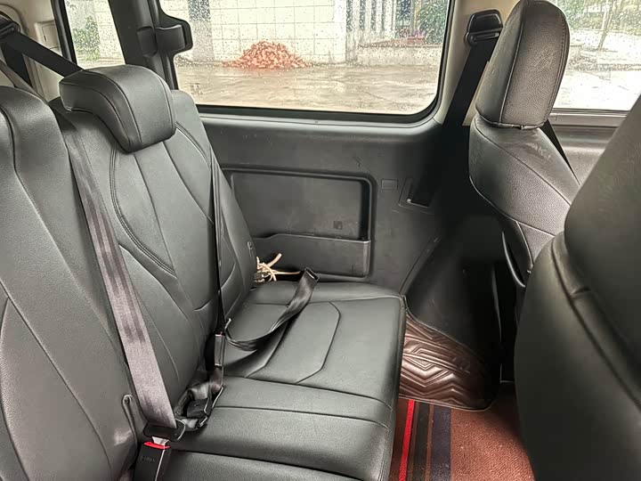 Фото 9 - JAC Refine M3