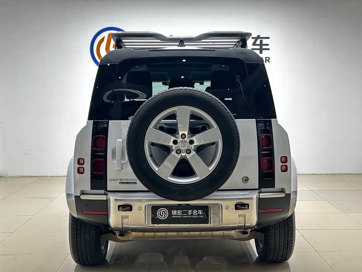 Фото 27 - Land Rover Defender