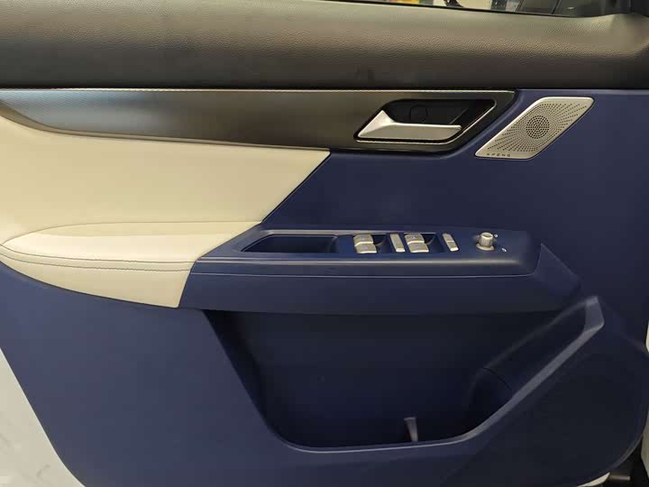 Фото 12 - XPeng G3