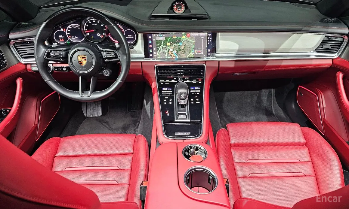 Фото 7 - Porsche Panamera