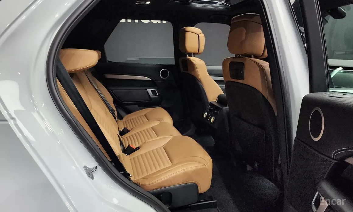 Фото 12 - Land Rover Discovery