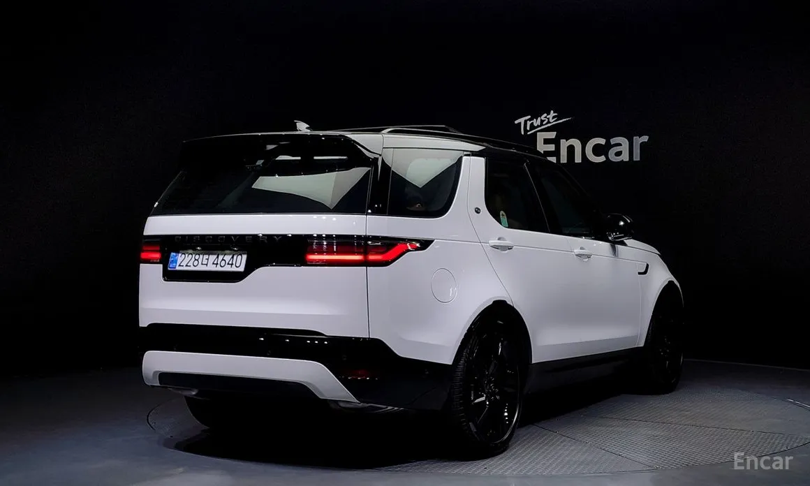 Фото 2 - Land Rover Discovery