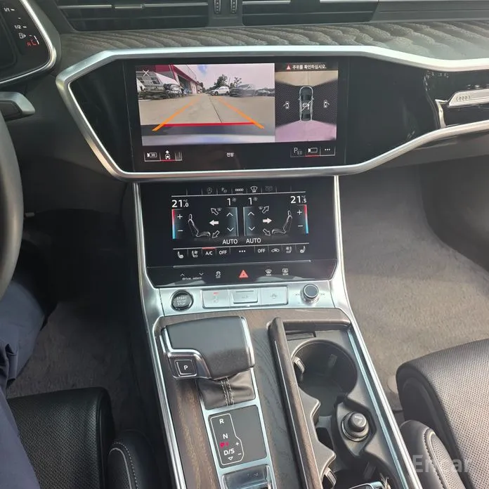 Фото 17 - Audi A6