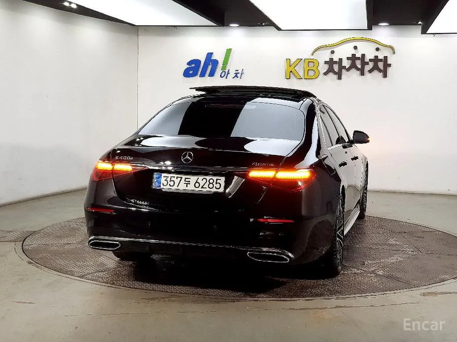 Фото 3 - Mercedes-Benz S-Class