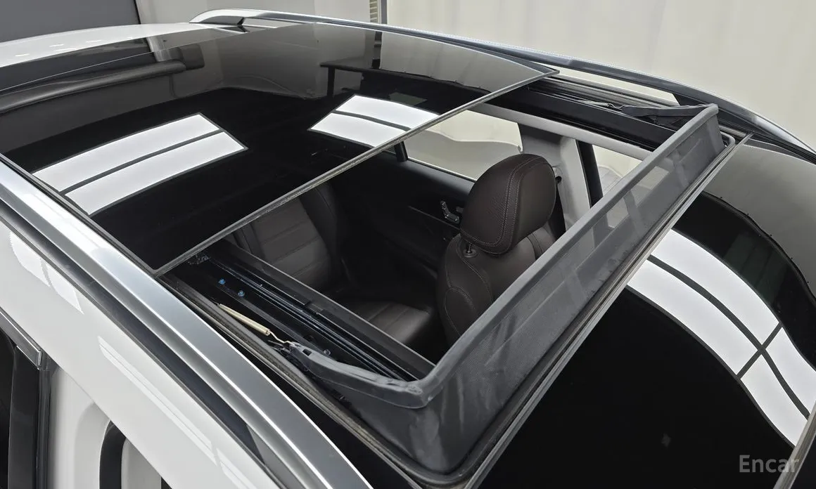 Фото 17 - Mercedes-Benz GLE-Class