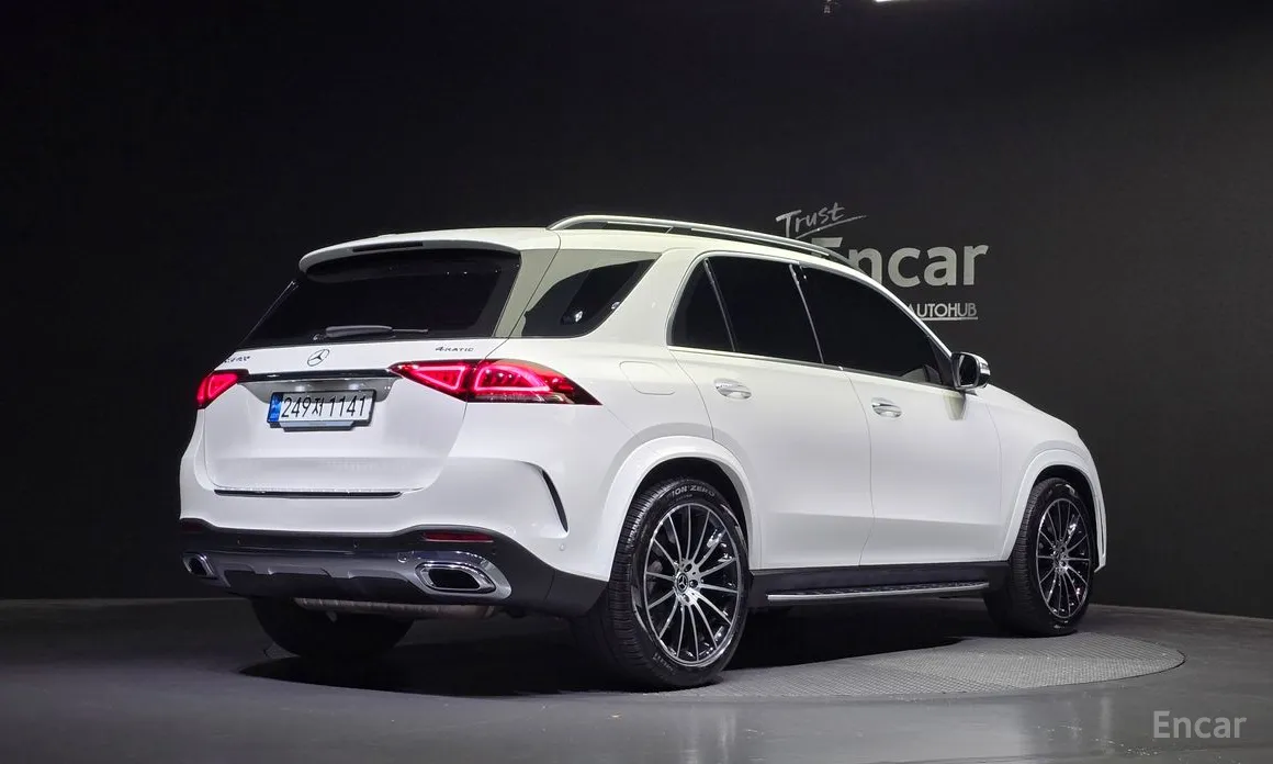 Фото 2 - Mercedes-Benz GLE-Class