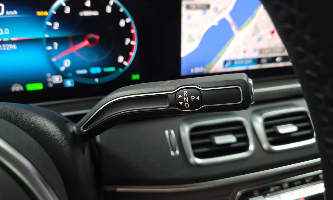 Фото 9 - Mercedes-Benz GLE-Class