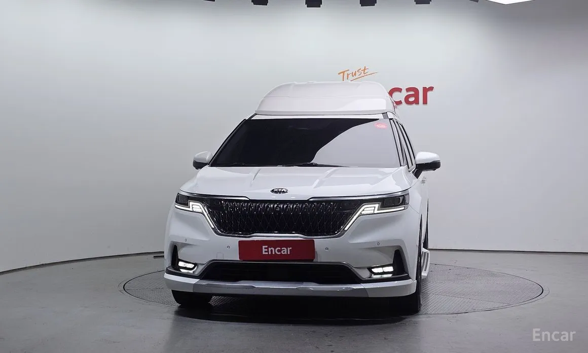 Фото 3 - Kia Carnival