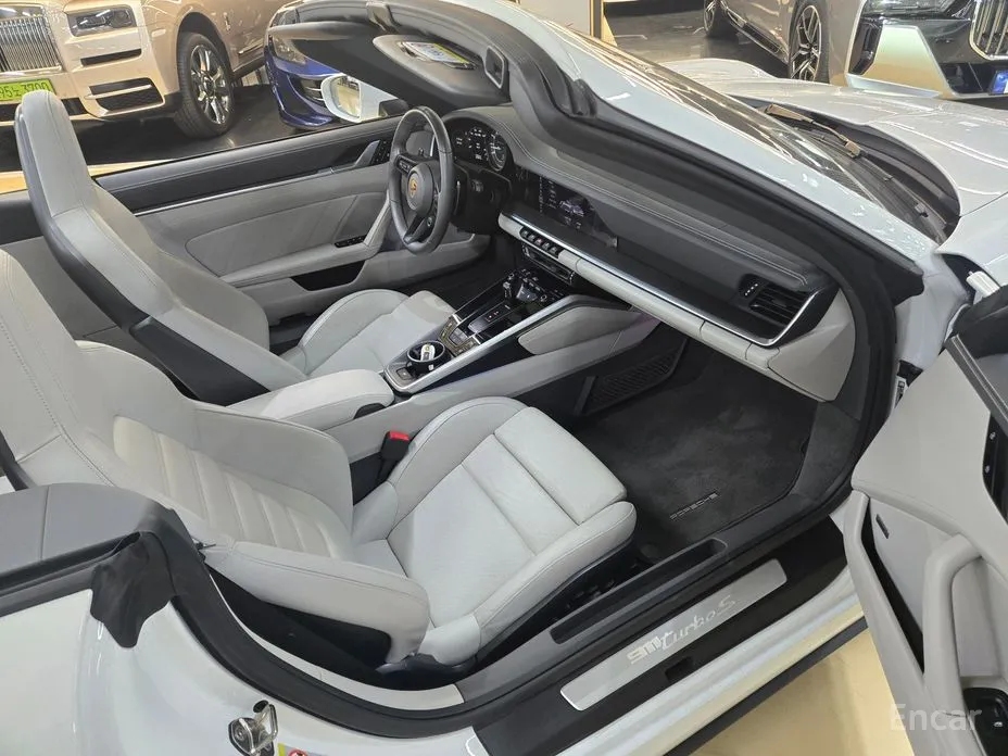 Photo 12 - Porsche 911