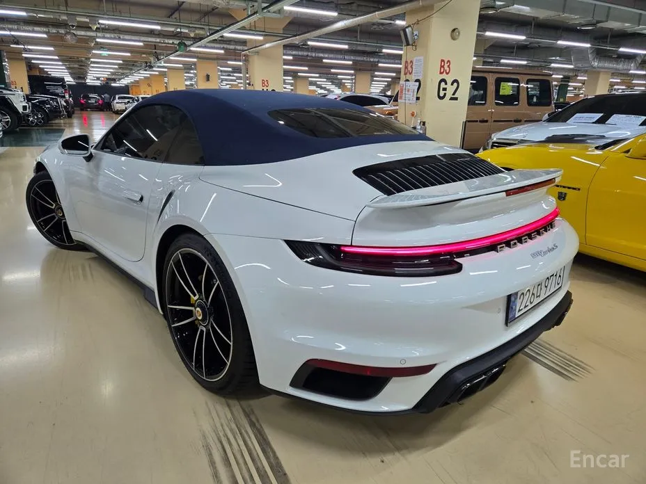 Photo 13 - Porsche 911