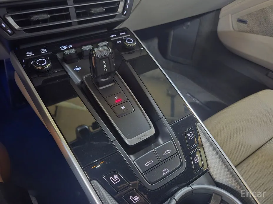 Photo 15 - Porsche 911