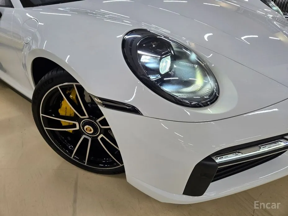 Photo 20 - Porsche 911