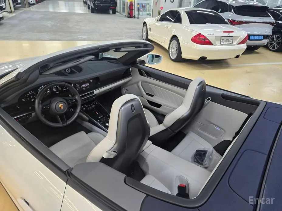 Photo 4 - Porsche 911