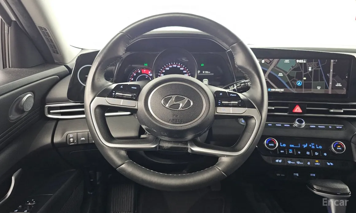 Фото 13 - Hyundai Avante