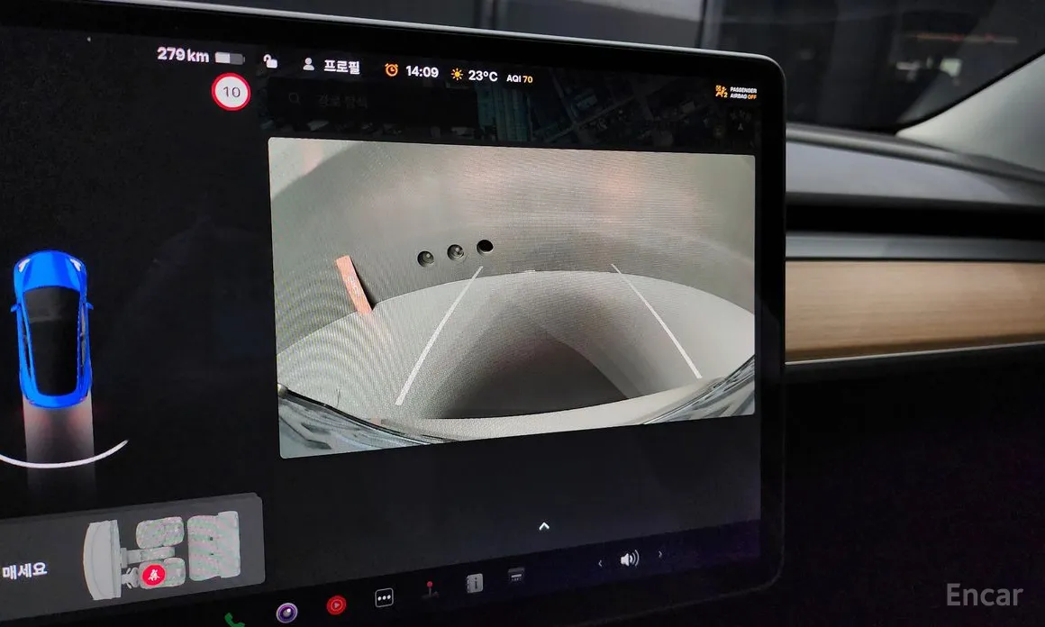 Фото 15 - Tesla Model 3