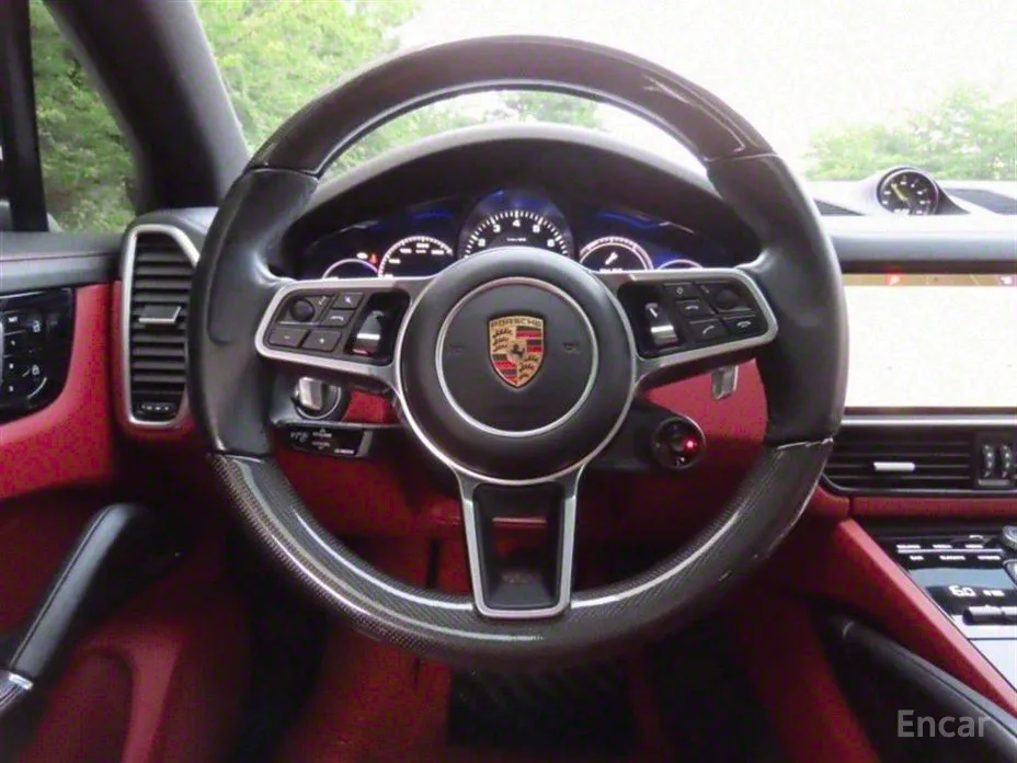 Фото 19 - Porsche Cayenne