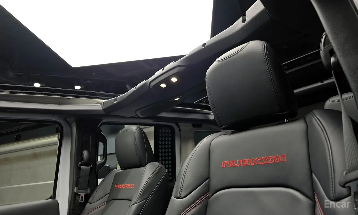 Фото 18 - Jeep Wrangler