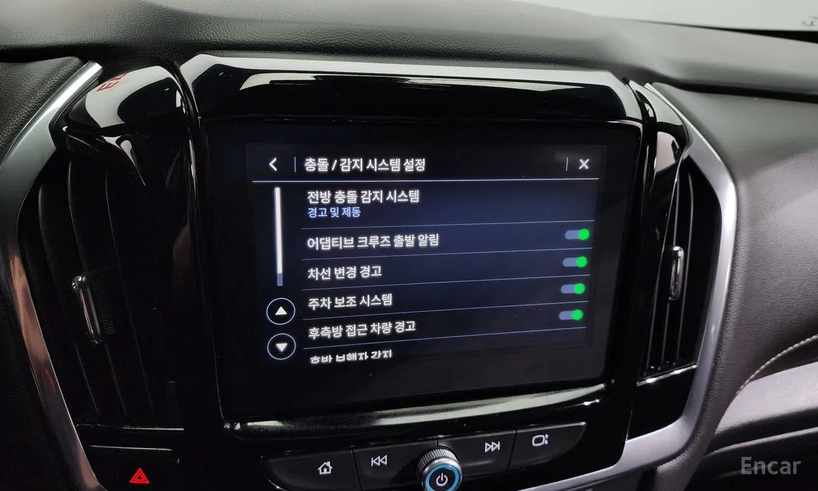 Фото 16 - Chevrolet Traverse