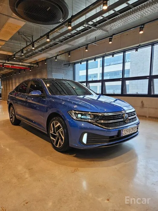 Фото 2 - Volkswagen Jetta