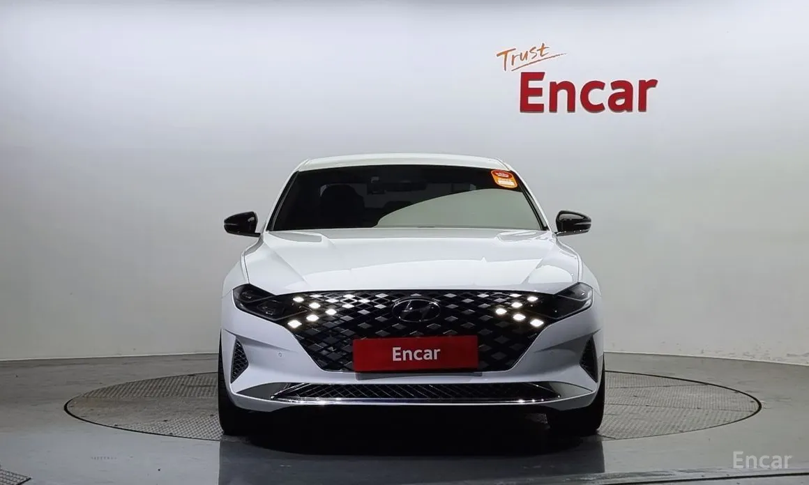 Фото 3 - Hyundai Grandeur