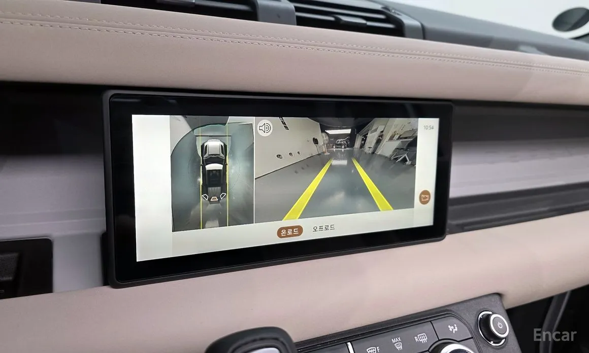 Фото 15 - Land Rover Defender