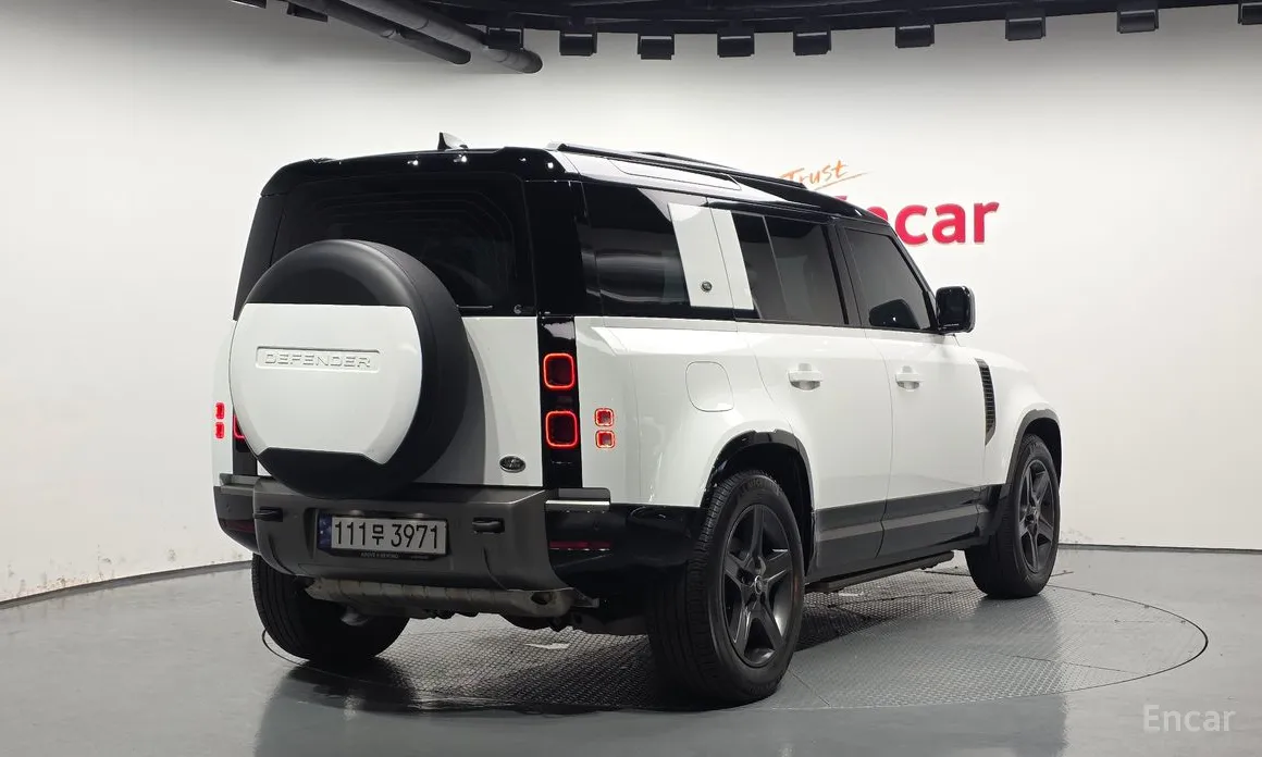 Фото 2 - Land Rover Defender