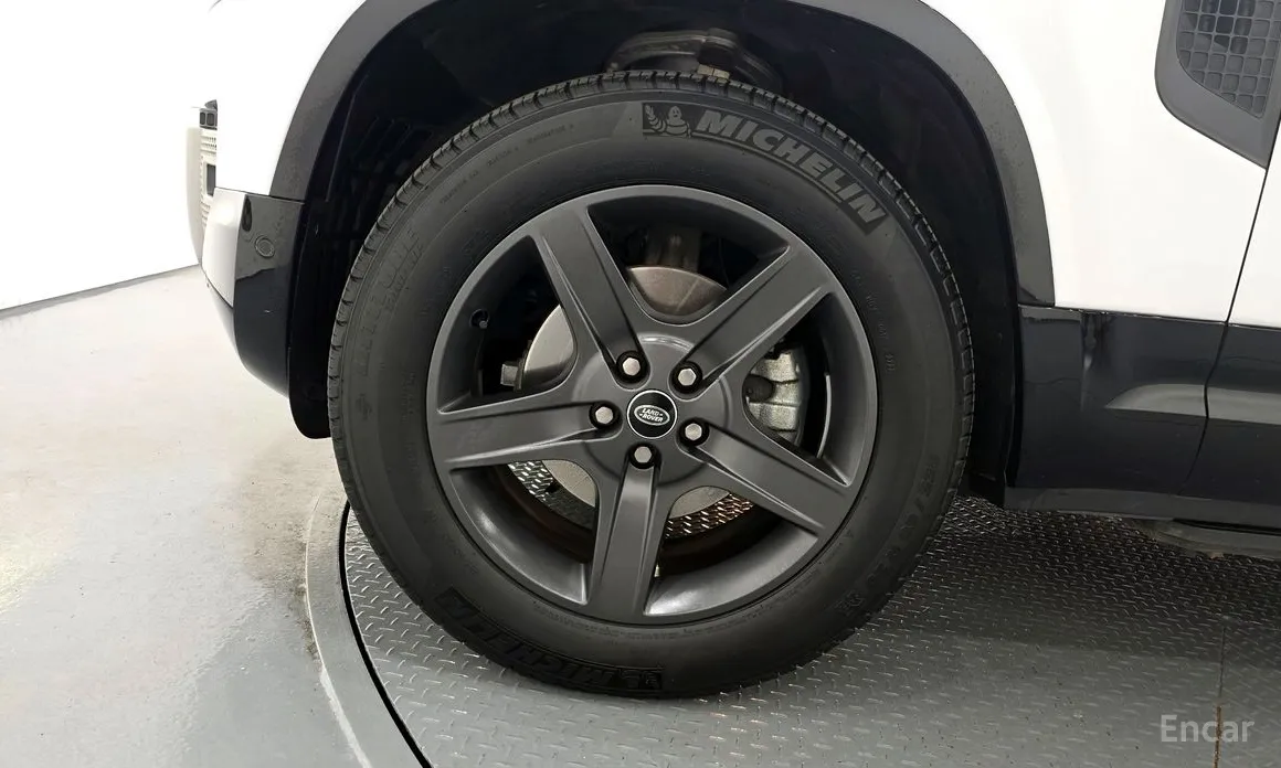 Фото 5 - Land Rover Defender