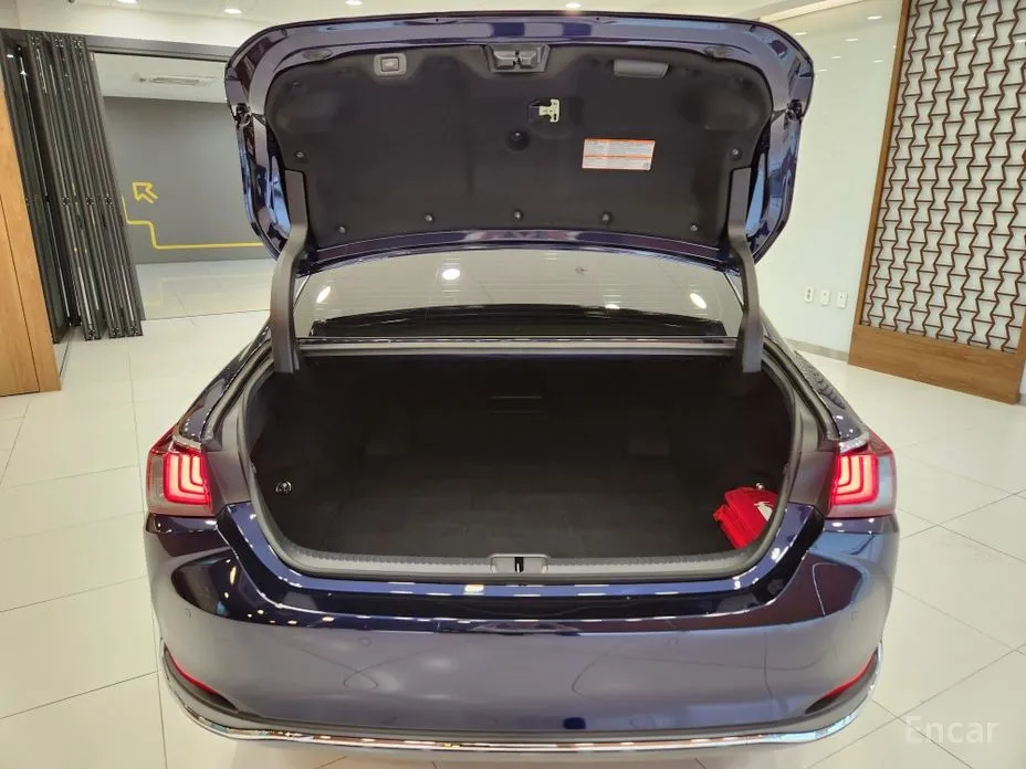 Фото 5 - Lexus ES