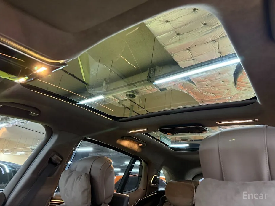 Фото 16 - Mercedes-Benz EQS