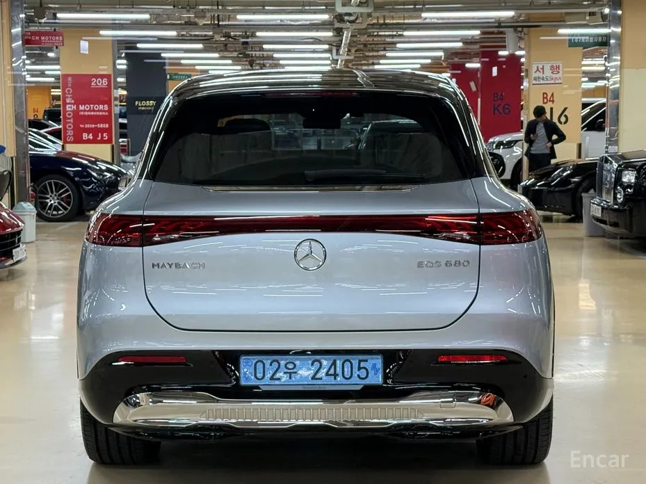 Фото 4 - Mercedes-Benz EQS
