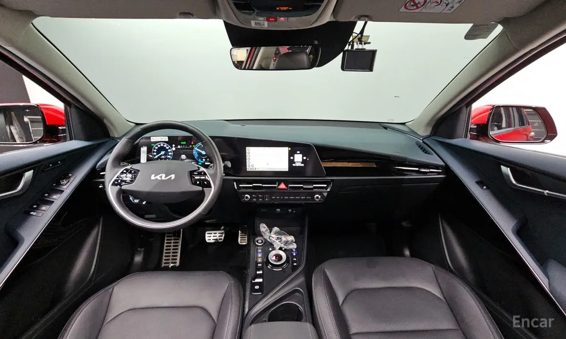 Фото 7 - Kia Niro