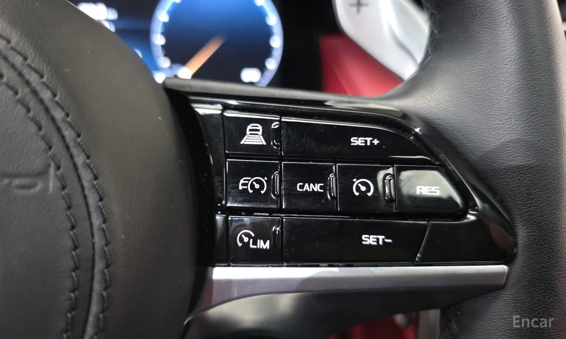 Фото 19 - Maserati Grecale