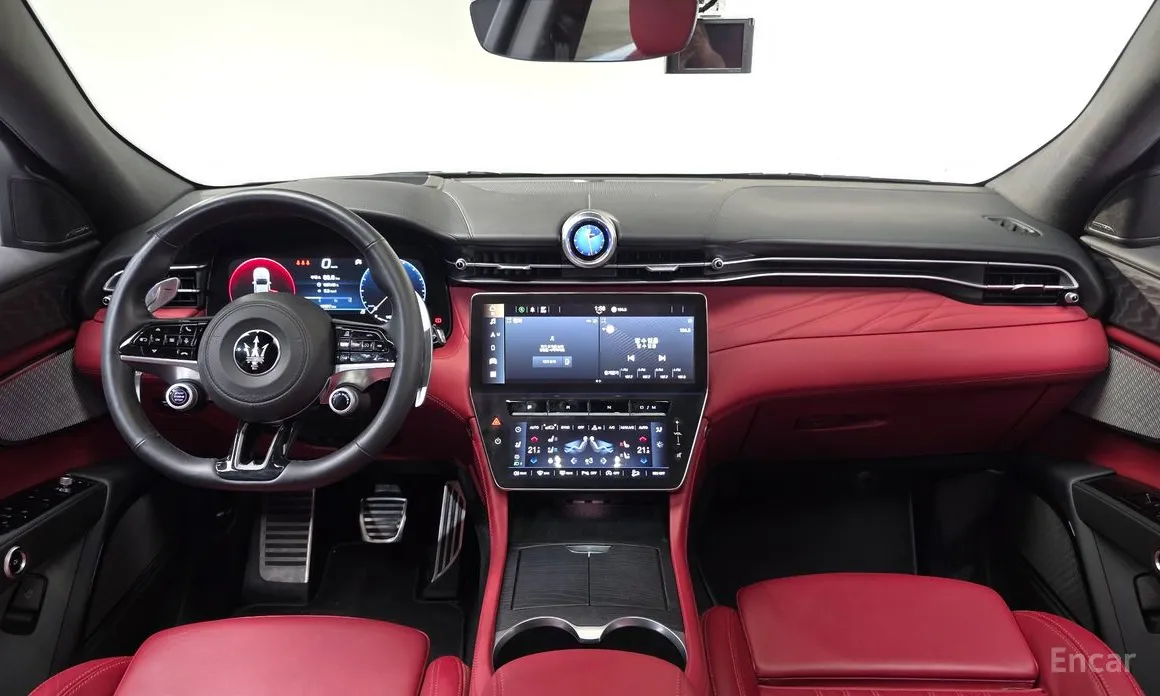 Фото 7 - Maserati Grecale