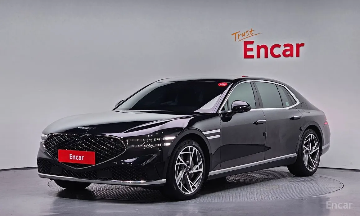 Фото 1 - Genesis G90