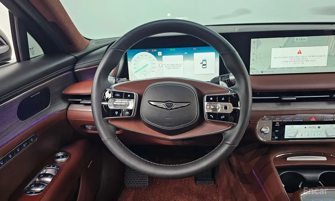 Фото 11 - Genesis G90