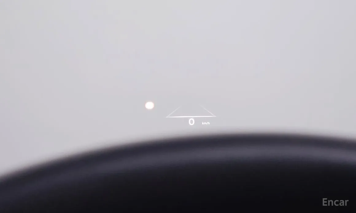 Фото 12 - Genesis G90