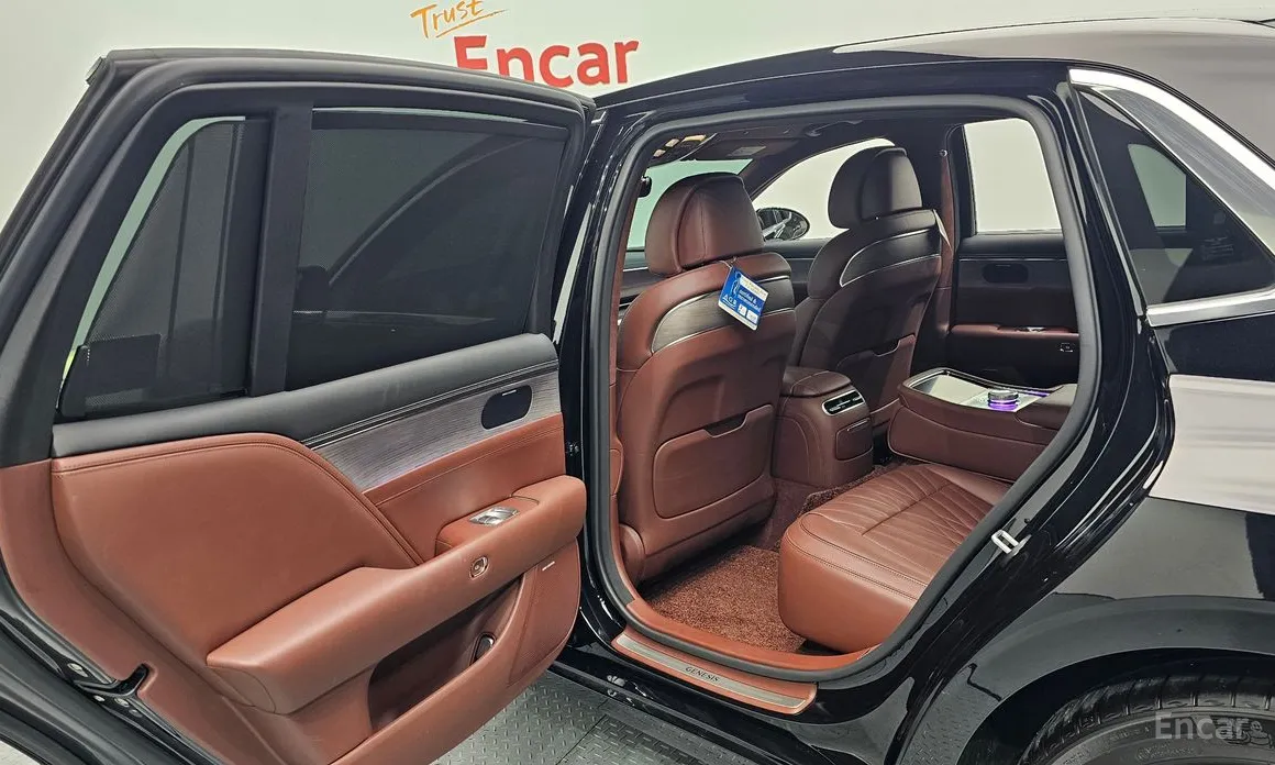 Фото 18 - Genesis G90