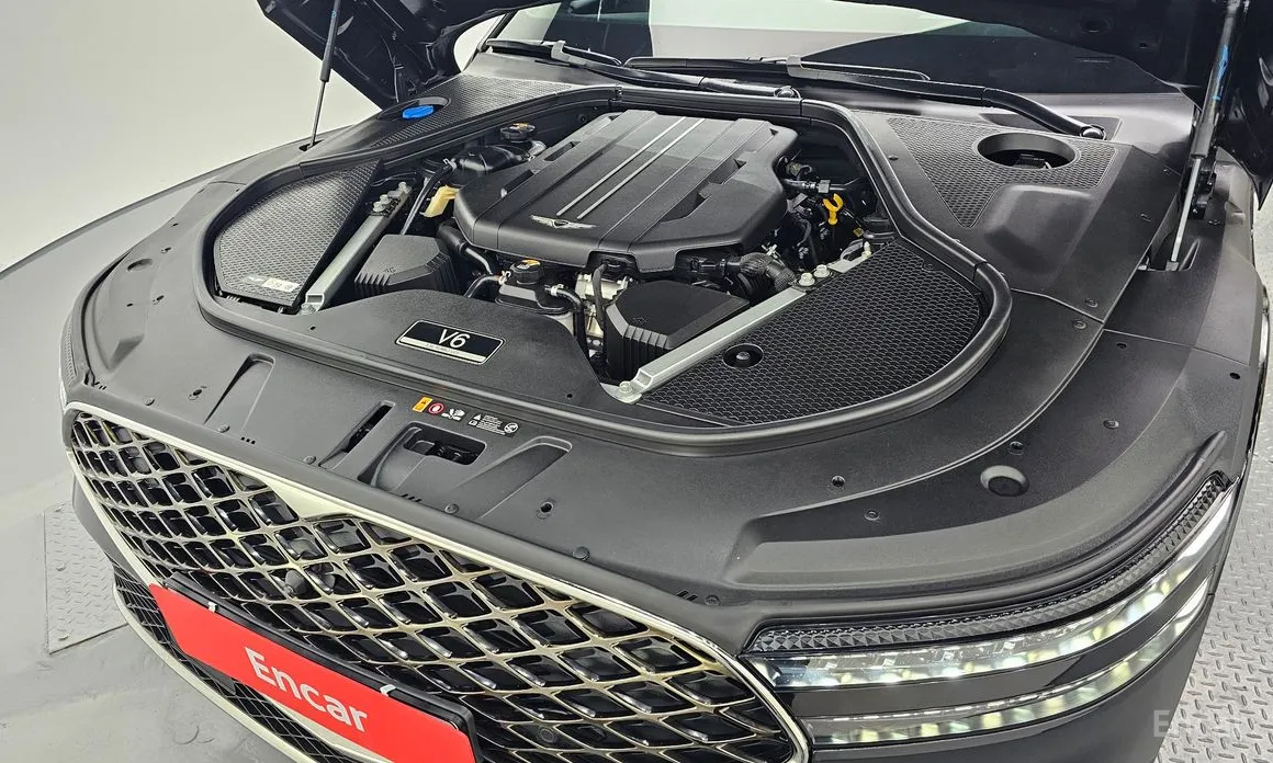 Фото 6 - Genesis G90