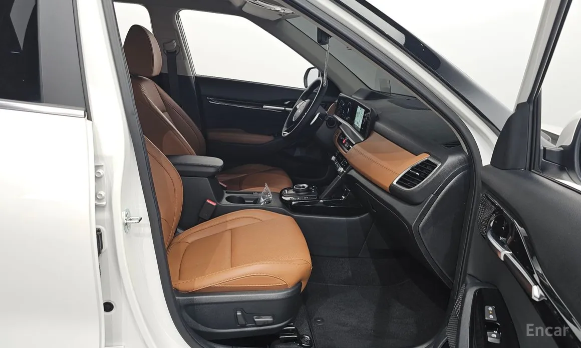 Фото 11 - Kia Seltos