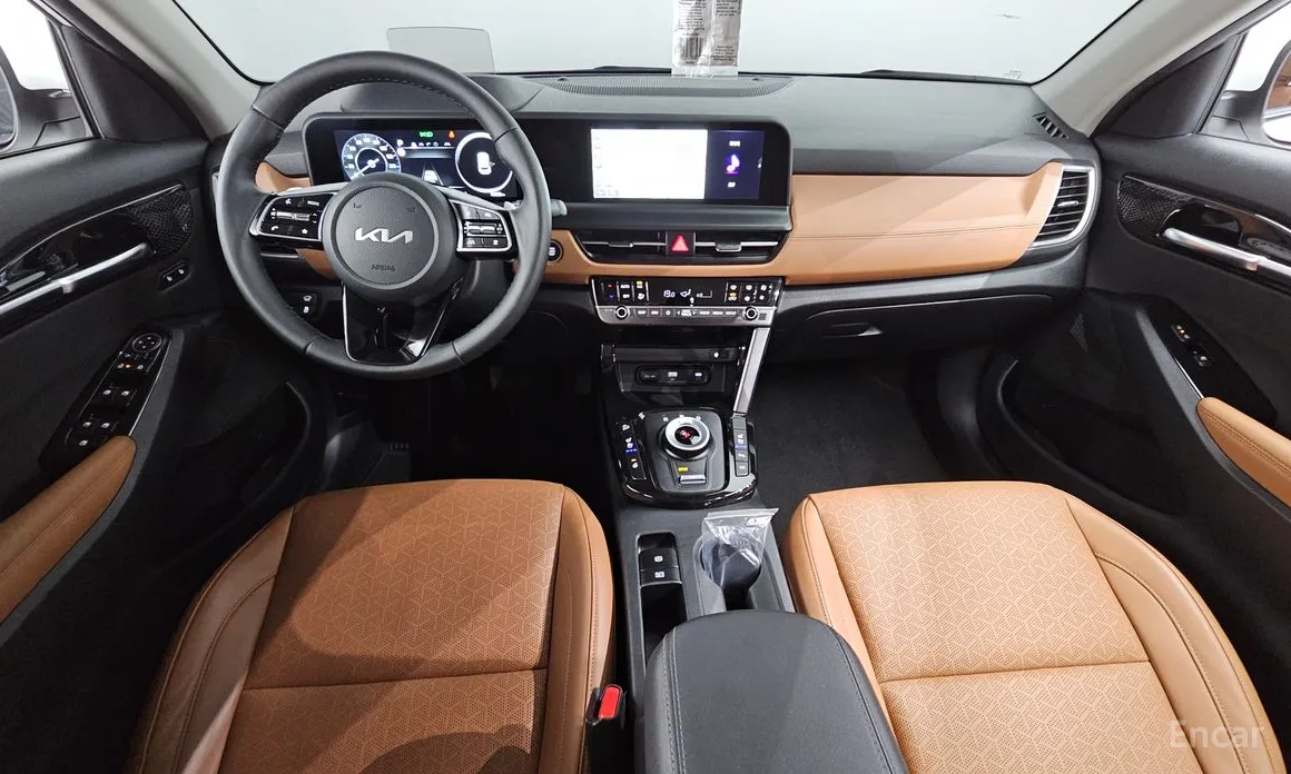 Фото 7 - Kia Seltos