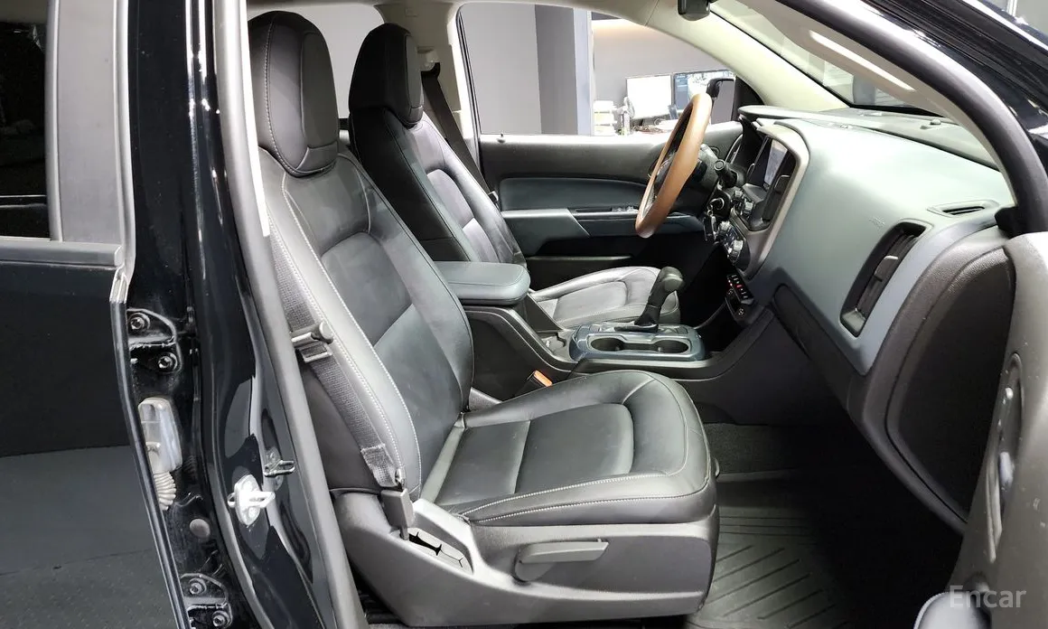 Фото 11 - Chevrolet Colorado