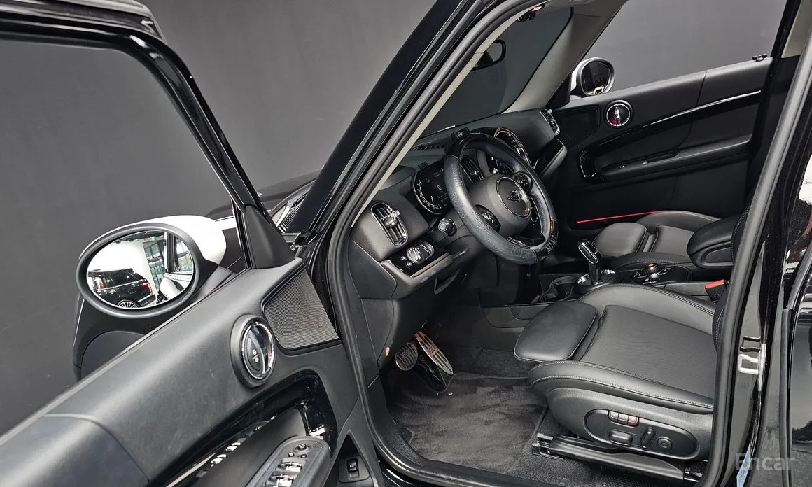 Фото 10 - Mini Countryman