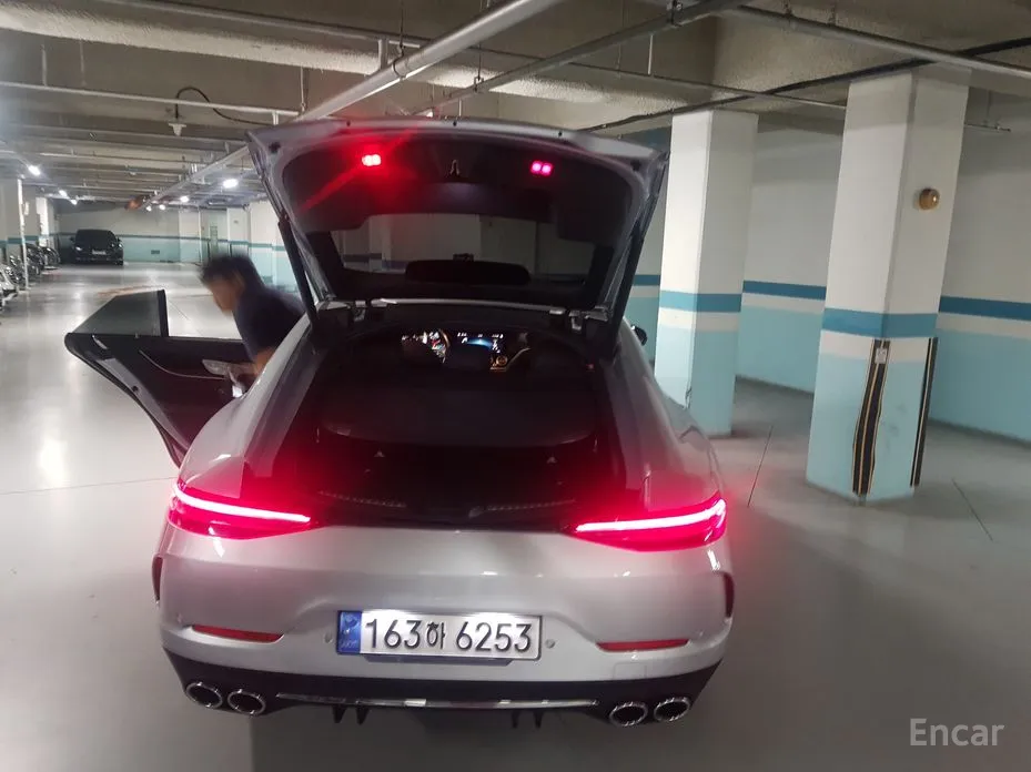 Фото 17 - Mercedes-Benz AMG GT