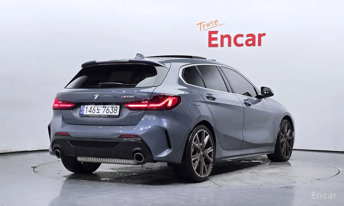 Фото 2 - BMW 1 Series