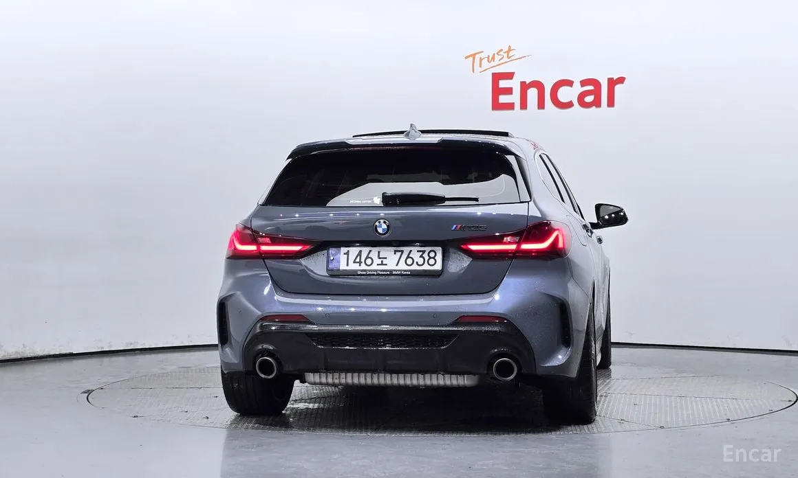 Фото 4 - BMW 1 Series