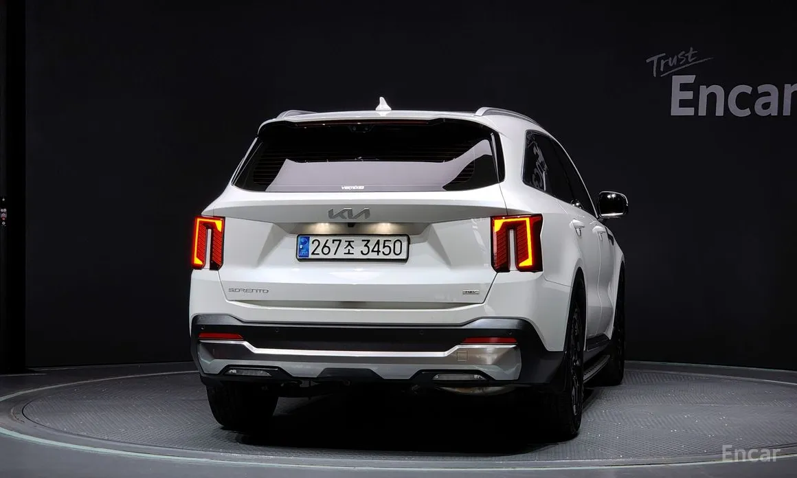 Фото 4 - Kia Sorento